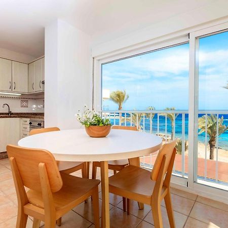 Apartamentos Sa Varadero Fronte Mar Espujols Es Pujols Luaran gambar